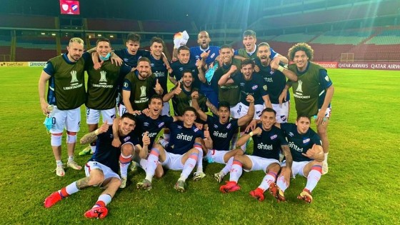 Nacional ganó, sigue invicto y clasificó a Octavos de Final  — Deportes — Primera Mañana | El Espectador 810