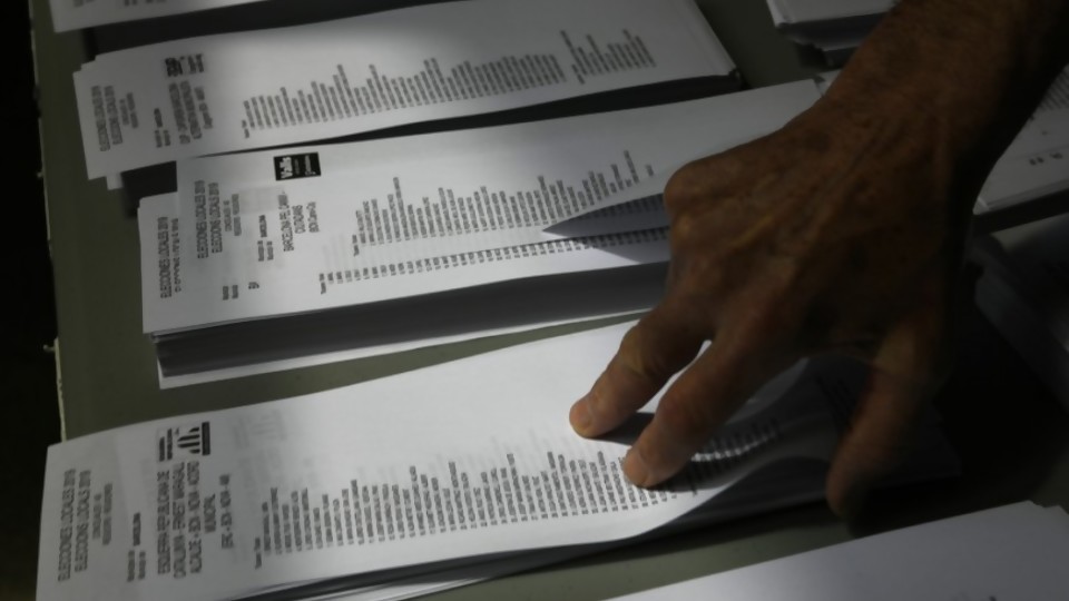 España prepara las elecciones en un ambiente totalmente polarizado —  Claudio Fantini — Primera Mañana | El Espectador 810