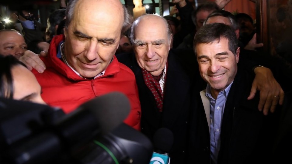 Sanguinetti y el alivio: le pasó la posta a Talvi —  Informes — No Toquen Nada | El Espectador 810