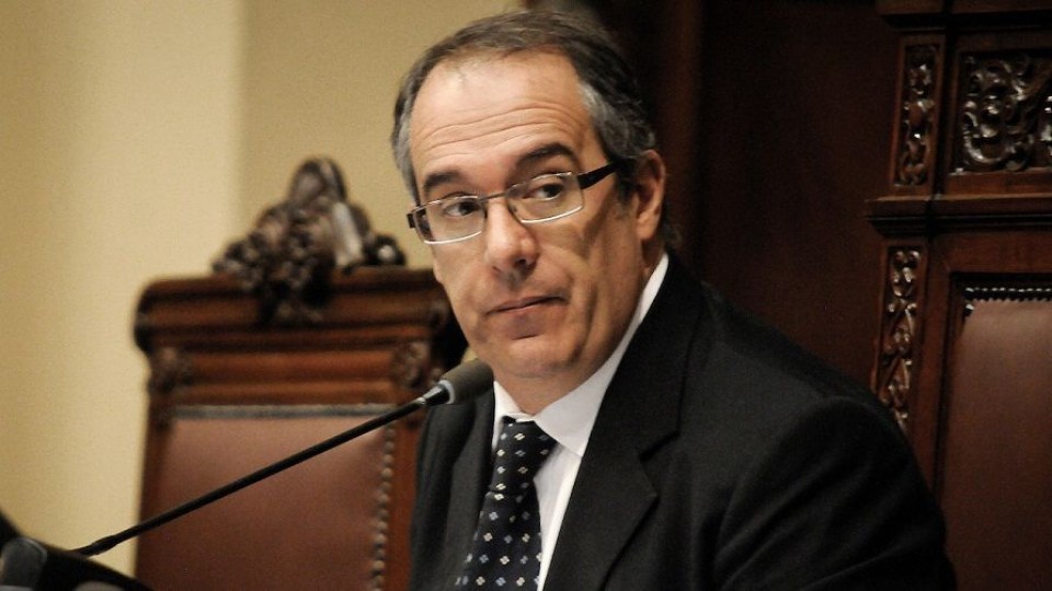 José Carlos Mahía: “Al Poder Ejecutivo no le interesa conversar con el Frente Amplio como partido” —  Entrevistas — Primera Mañana | El Espectador 810