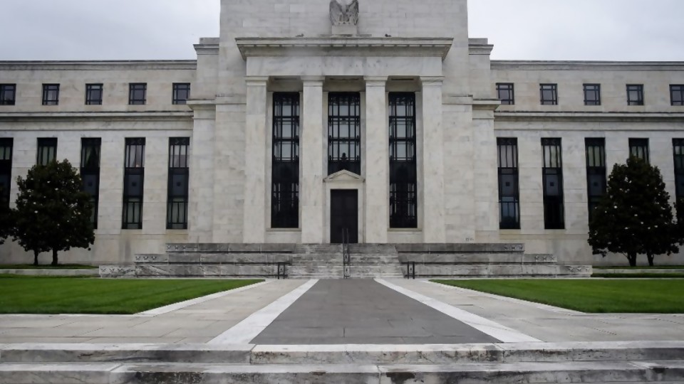 Reuniones de la Reserva Federal de EEUU: ¿Brisas o vientos? —  La economía en cuestión: Mag. David Vogel — Más Temprano Que Tarde | El Espectador 810