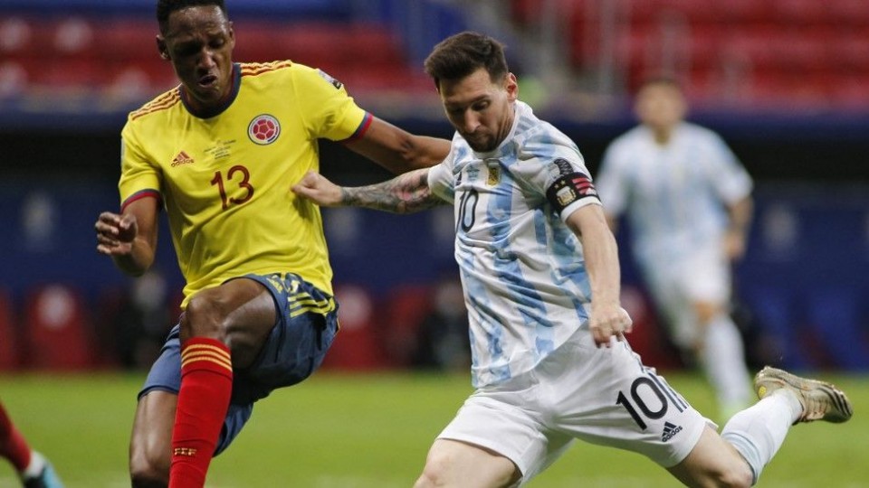 ¿Los uruguayos quieren que Messi gane la Copa? —  Darwin - Columna Deportiva — No Toquen Nada | El Espectador 810