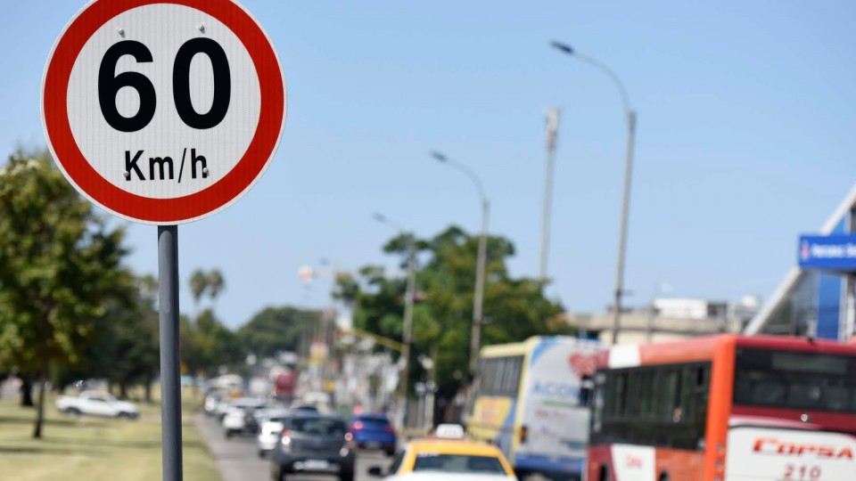 Cómo incide el exceso de velocidad en los siniestros graves —  La Entrevista — Más Temprano Que Tarde | El Espectador 810