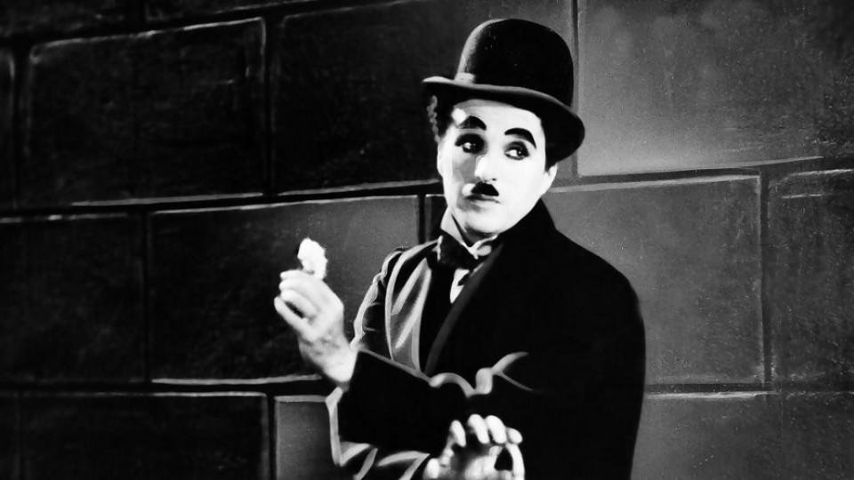 La vida de Charles Chaplin, sus aportes al cine y el crear para que “nada fuera armónico” —  In Memoriam — Abran Cancha | El Espectador 810