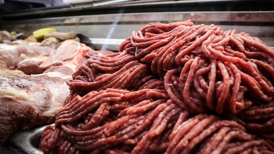 Carne picada, comidas de ollas y las milanes uruguayas ya son 100% importadas —  NTN Concentrado — No Toquen Nada | El Espectador 810