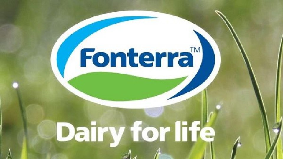 Fonterra: Caen precios de los lácteos y la LPE en un 5% —  Lechería — Dinámica Rural | El Espectador 810