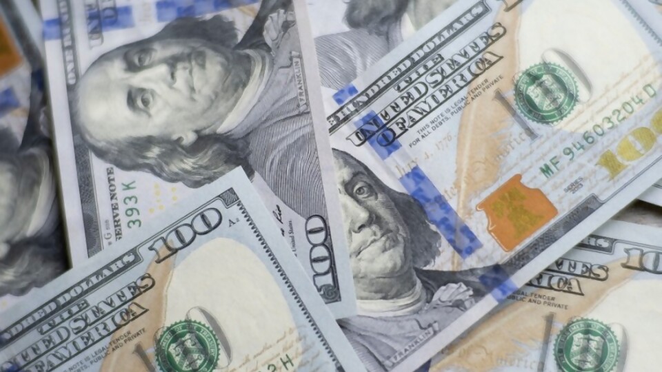 ¿Qué sucede con el dólar y cómo nos afecta? —  Economía en casa — Paren Todo | El Espectador 810
