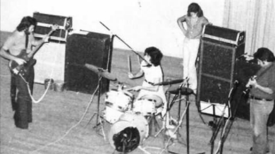 La historia del rock uruguayo durante la dictadura —  Audios — Las Conversaciones | El Espectador 810