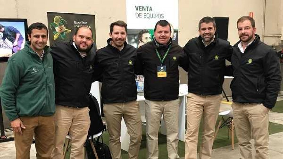 Feria John Deere - Interagrovial contó con más de 400 empresarios del campo —  Agricultura — Dinámica Rural | El Espectador 810