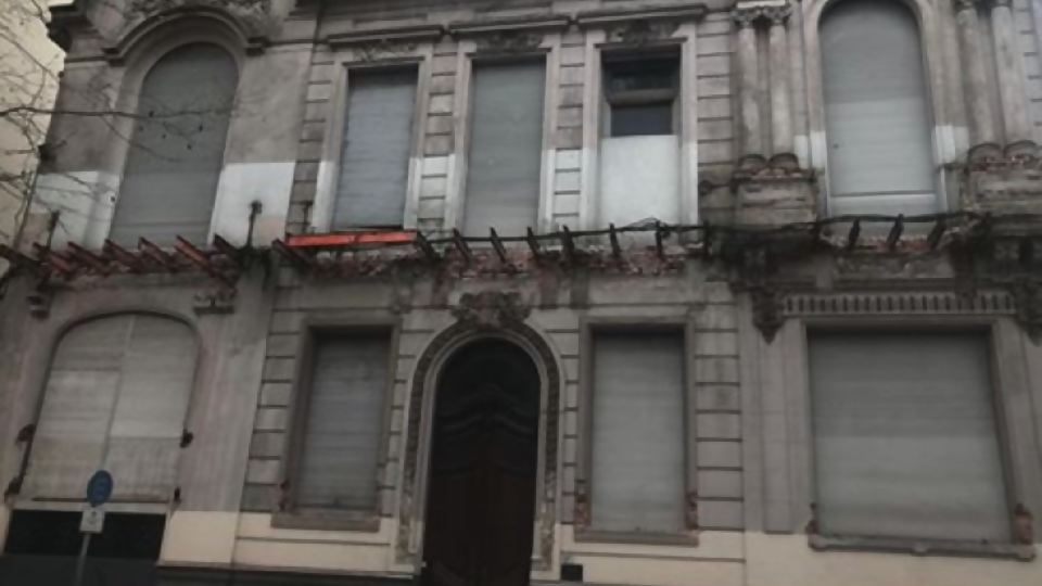 Colectivo busca evitar la demolición de edificio emblemático del Centro de Montevideo —  Entrada libre — Más Temprano Que Tarde | El Espectador 810