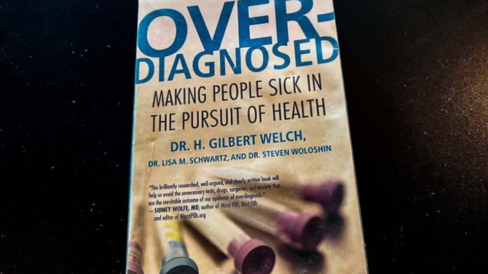 Un libro que cuestiona “el deseo incesante de encontrar una enfermedad” —  Medicina y literatura — No Toquen Nada | El Espectador 810