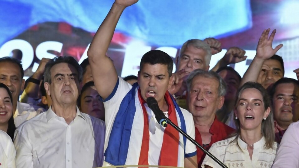 Elecciones en Paraguay: ¿Quién es el presidente electo Santiago Peña? —  La Entrevista — Más Temprano Que Tarde | El Espectador 810