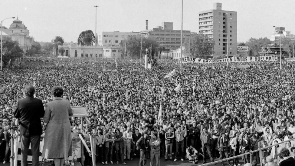 Audios de la democracia: a 40 años del 1º de Mayo de 1983 —  Gabriel Quirici — No Toquen Nada | El Espectador 810