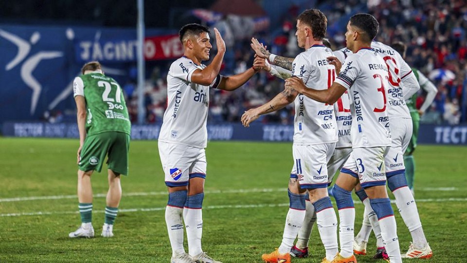 Nacional goleó a Plaza y sigue en la pelea por la tabla Anual —  Deportes — Primera Mañana | El Espectador 810