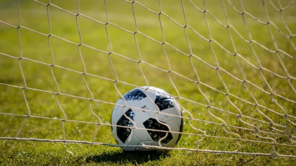 La manta corta del fútbol uruguayo —  Darwin - Columna Deportiva — No Toquen Nada | El Espectador 810