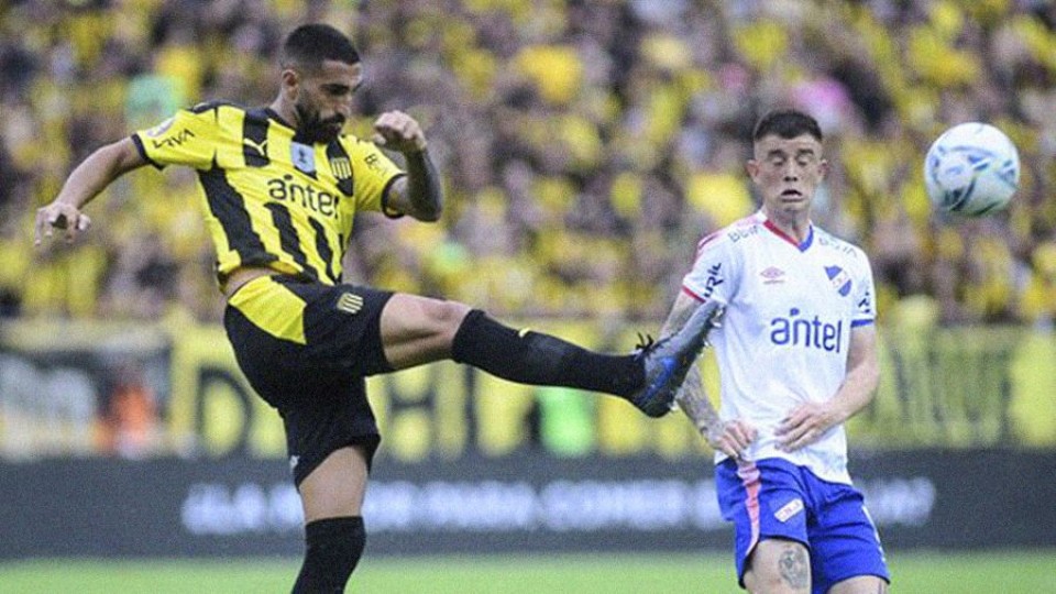 Nacional y Peñarol definen sus planteles para la próxima temporada —  Deportes — Primera Mañana | El Espectador 810