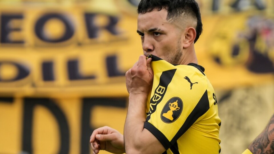 Leo Fernández, el antídoto contra la altura de Peñarol —  Darwin - Columna Deportiva — No Toquen Nada | El Espectador 810