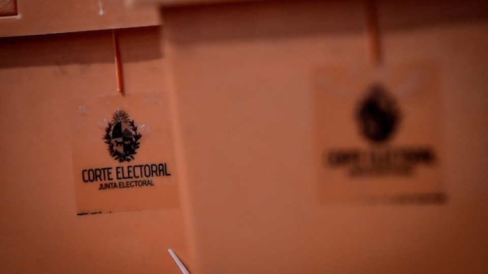 Asumen los intendentes electos: final del ciclo electoral —  Cuestión política: Dr. Daniel Chasquetti — Más Temprano Que Tarde | El Espectador 810