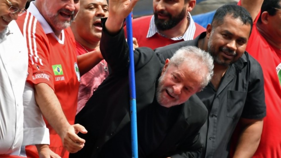 Los primeros días de libertad de Lula y el pedido por Martínez —  Denise Mota — No Toquen Nada | El Espectador 810