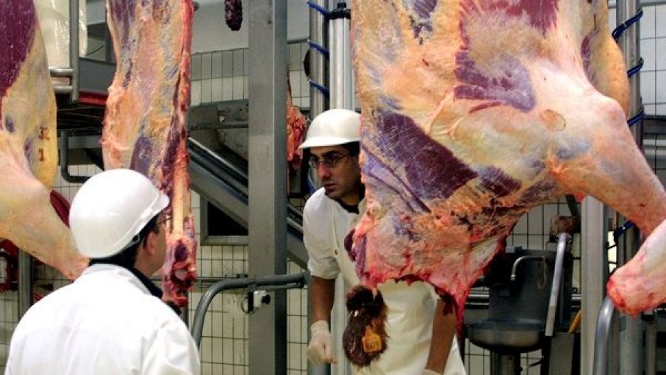 R. Samy: 'Es esperable que China sitúe el precio de la carne en 4.500 dólares en promedio —  Ganadería — Dinámica Rural | El Espectador 810