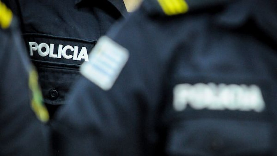 “Los policías que viven en zonas rojas son blancos de la delincuencia y reciben amenazas todos los días” —  Audios — Primera Mañana | El Espectador 810