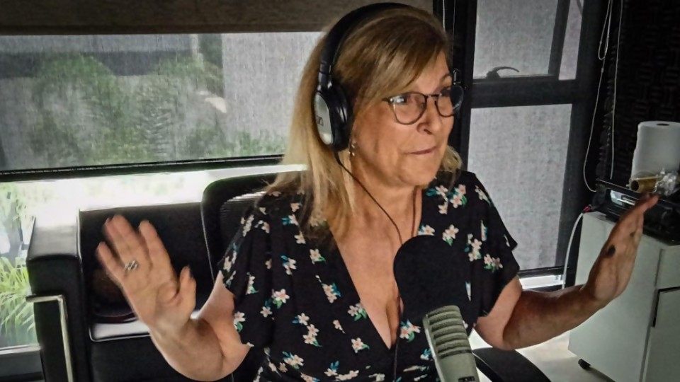 Mónica Willengton: “tenemos la obligación de volver a darle importancia a que en los medios se hable correctamente” —  Entrevista central — Bien Igual | El Espectador 810